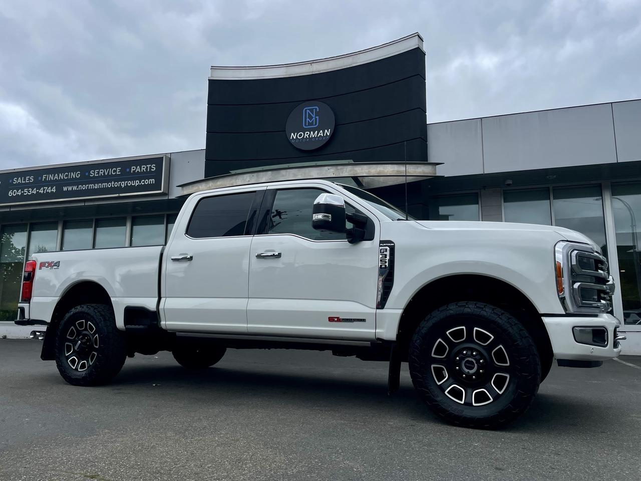 2023 Ford F-350 Platinum 4WD 6.7L HO DIESEL SUNROOF NAVI 360CAM