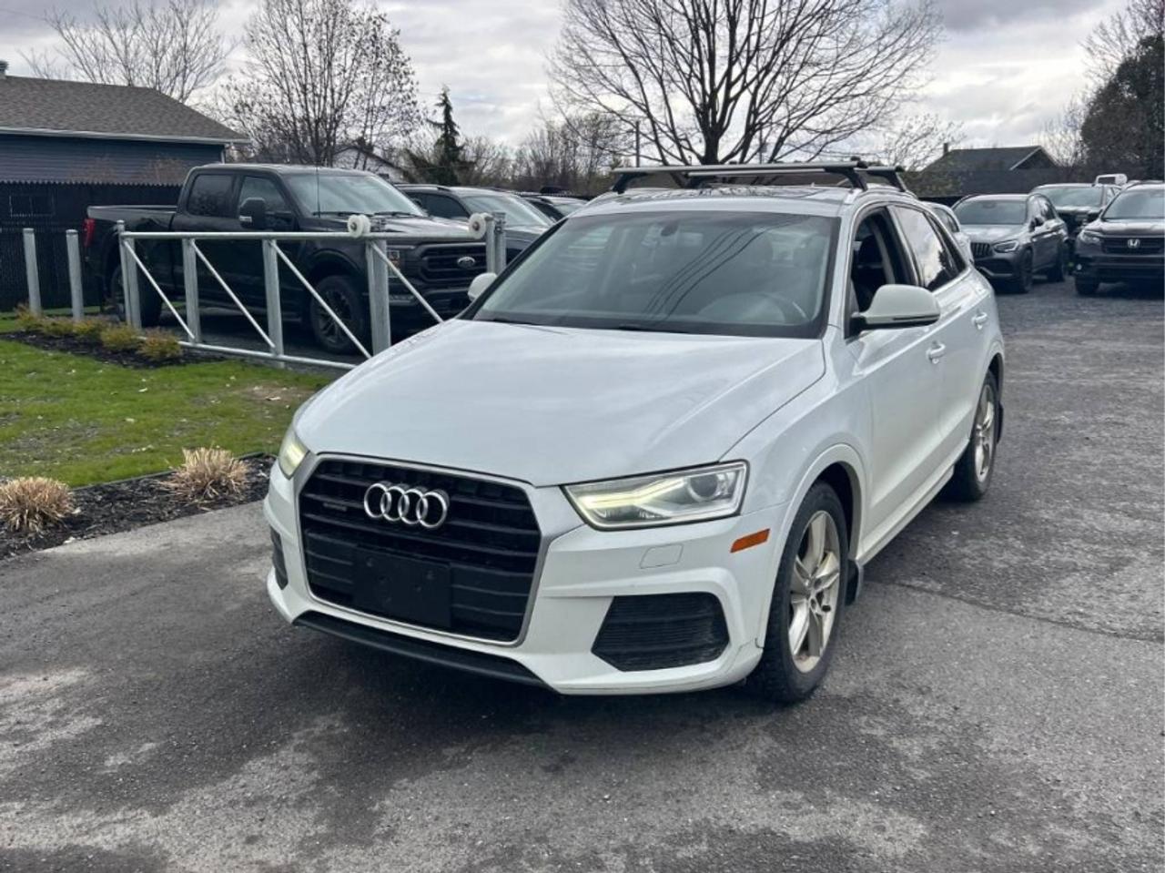 2016 Audi Q3 * AWD * DEALER SERVICED 2.0T QUATTRO PROGRESSIV Photo0