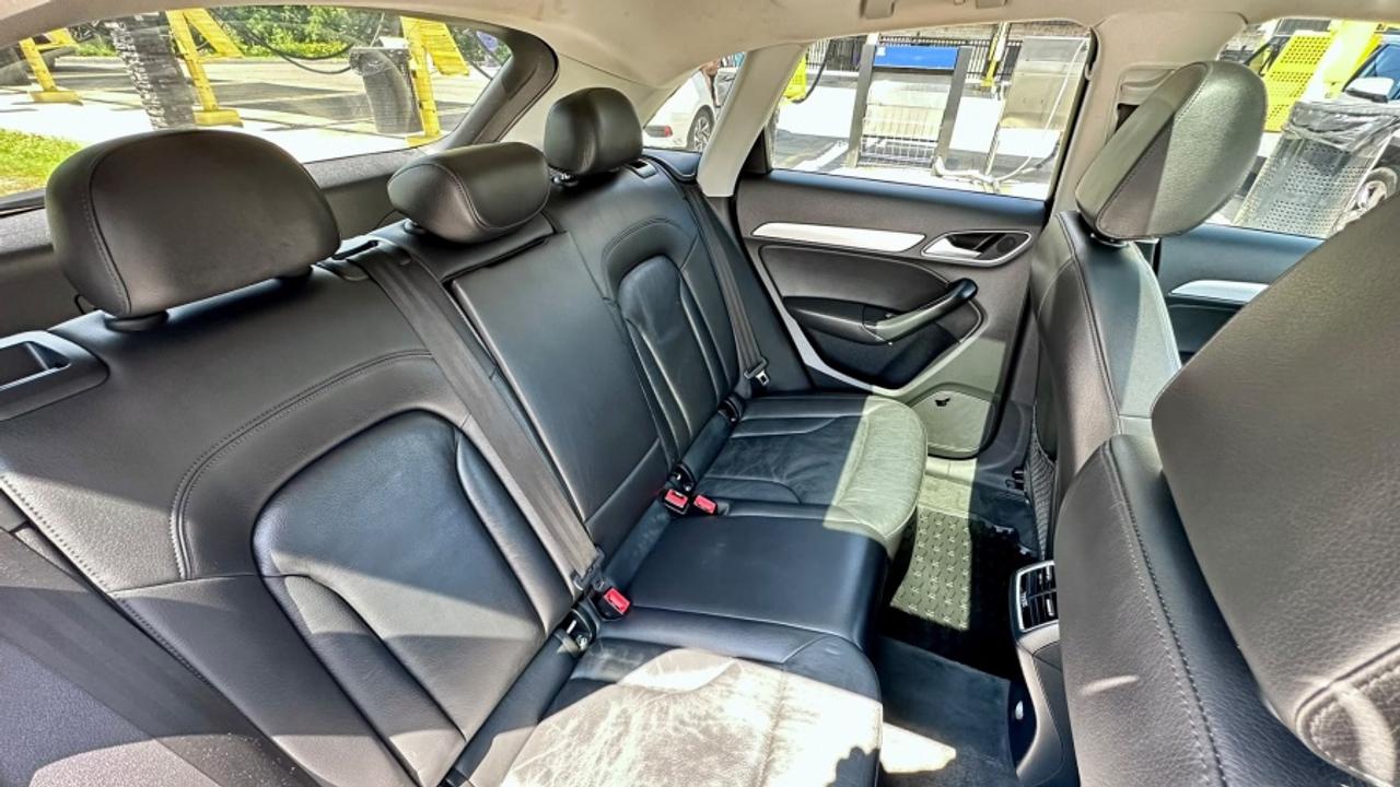 2016 Audi Q3 * AWD * DEALER SERVICED * PROGRESSIV * 2.0T QUATTRO PROGRESSIV Photo