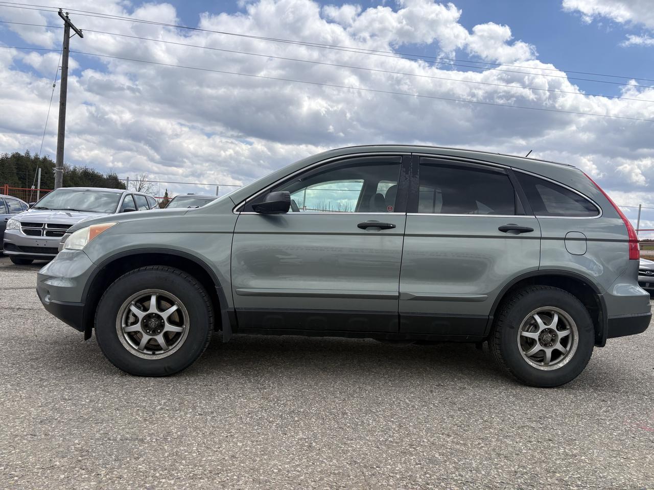 2010 Honda CR-V 4WD 5DR LX Photo2