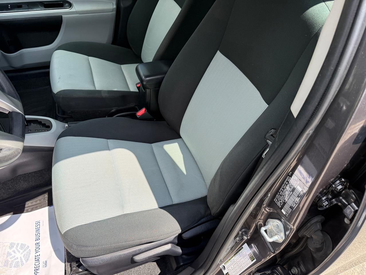 2014 Toyota Prius c 5dr HB HYBRID..CERTIFIED ! Photo