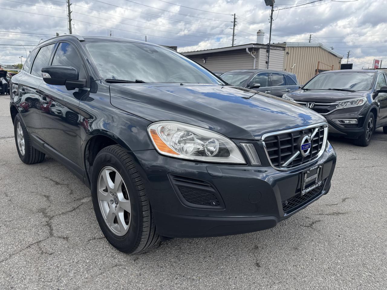 2012 Volvo XC60 3.2 Premier Plus Photo2