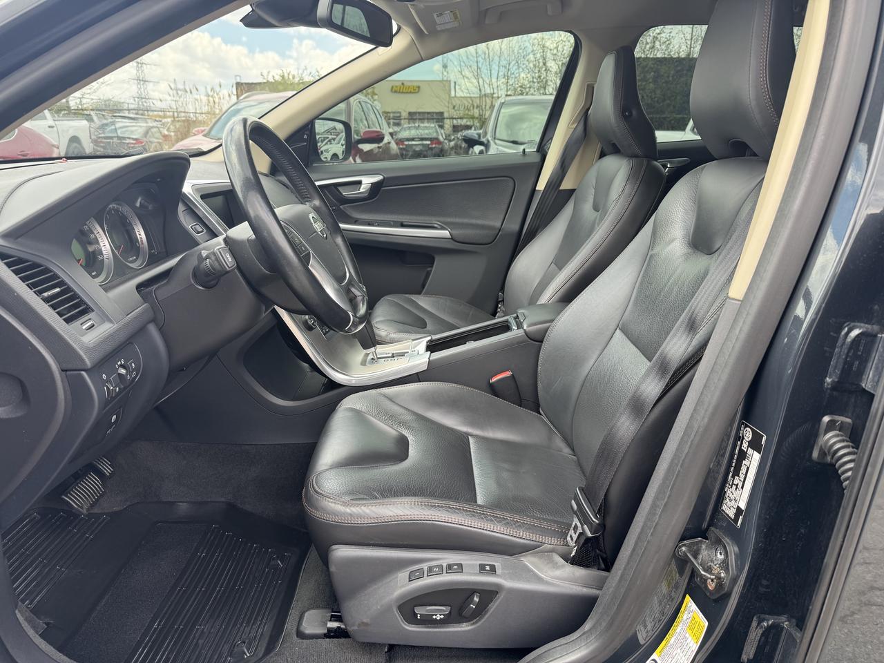 2012 Volvo XC60 3.2 Premier Plus Photo
