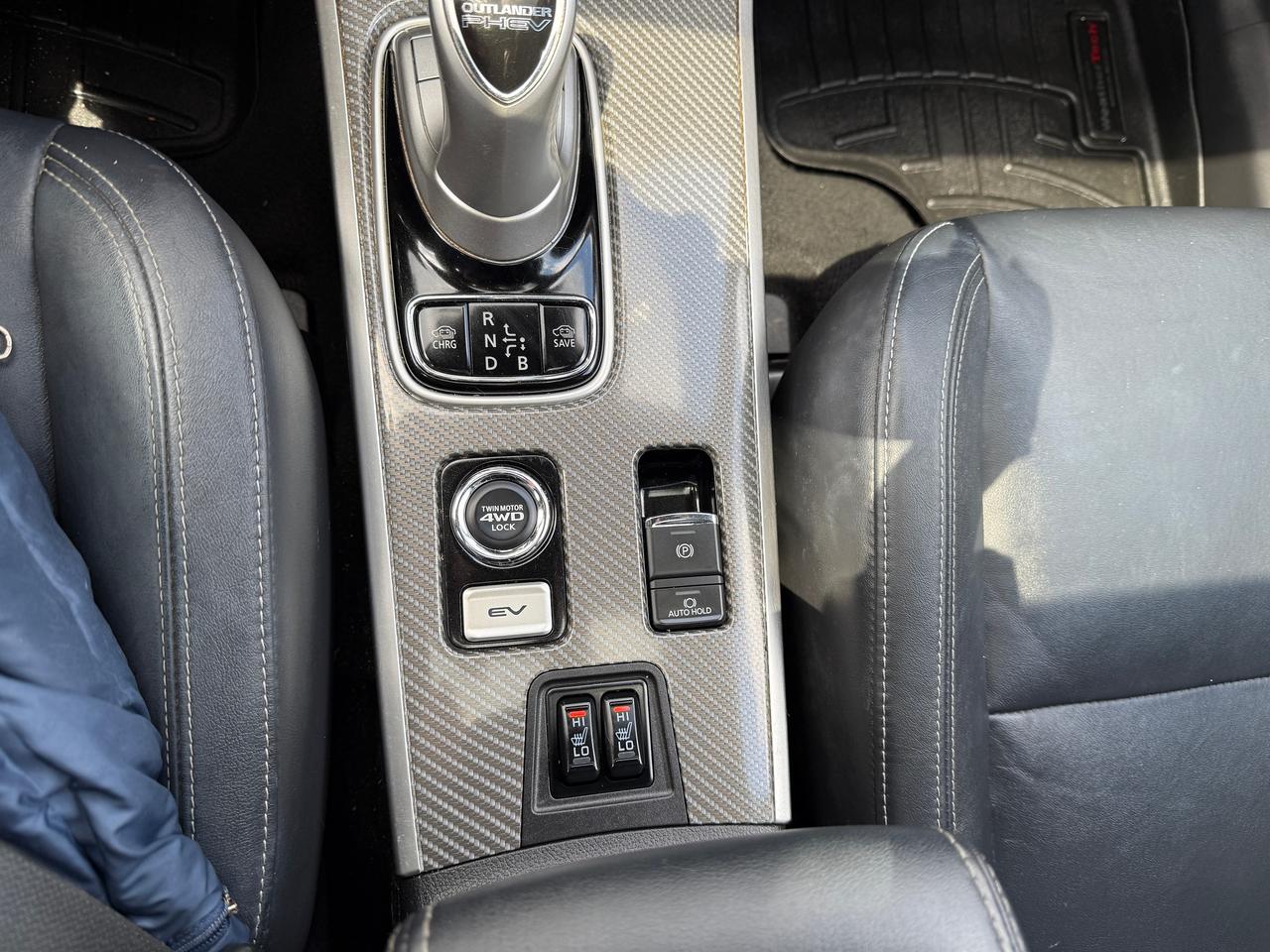 2019 Mitsubishi Outlander PHEV SE AWD..Limited Edition.PLUG-IN HYBRID..CERTIFIED! Photo