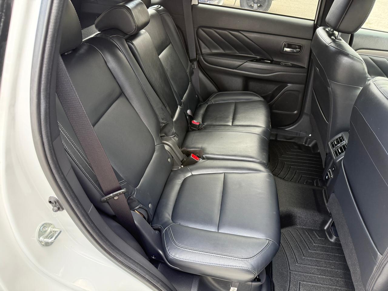 2019 Mitsubishi Outlander PHEV SE AWD..Limited Edition.PLUG-IN HYBRID..CERTIFIED! Photo