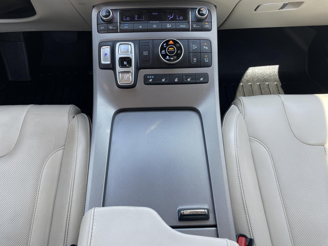 2022 Hyundai PALISADE Ultimate Calligraphy Photo