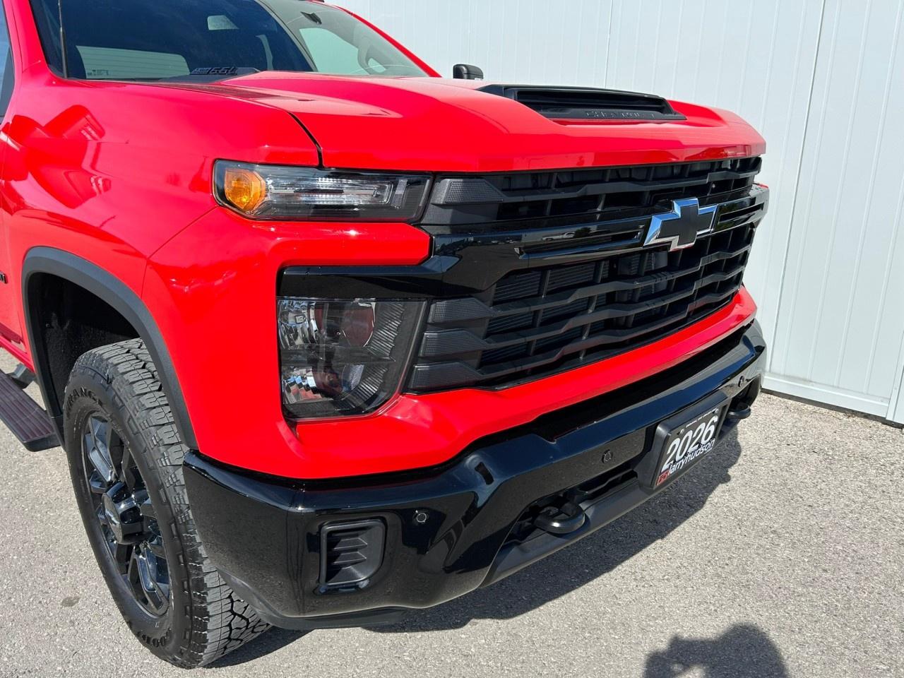 2026 Chevrolet Silverado 2500 HD 4WD Crew Cab Standard Box Custom Photo