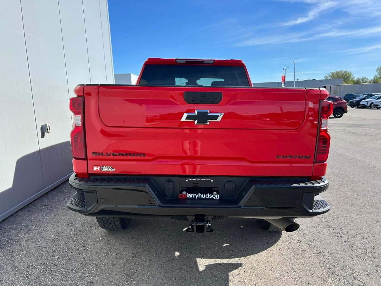 2026 Chevrolet Silverado 2500 HD 4WD Crew Cab Standard Box Custom Photo