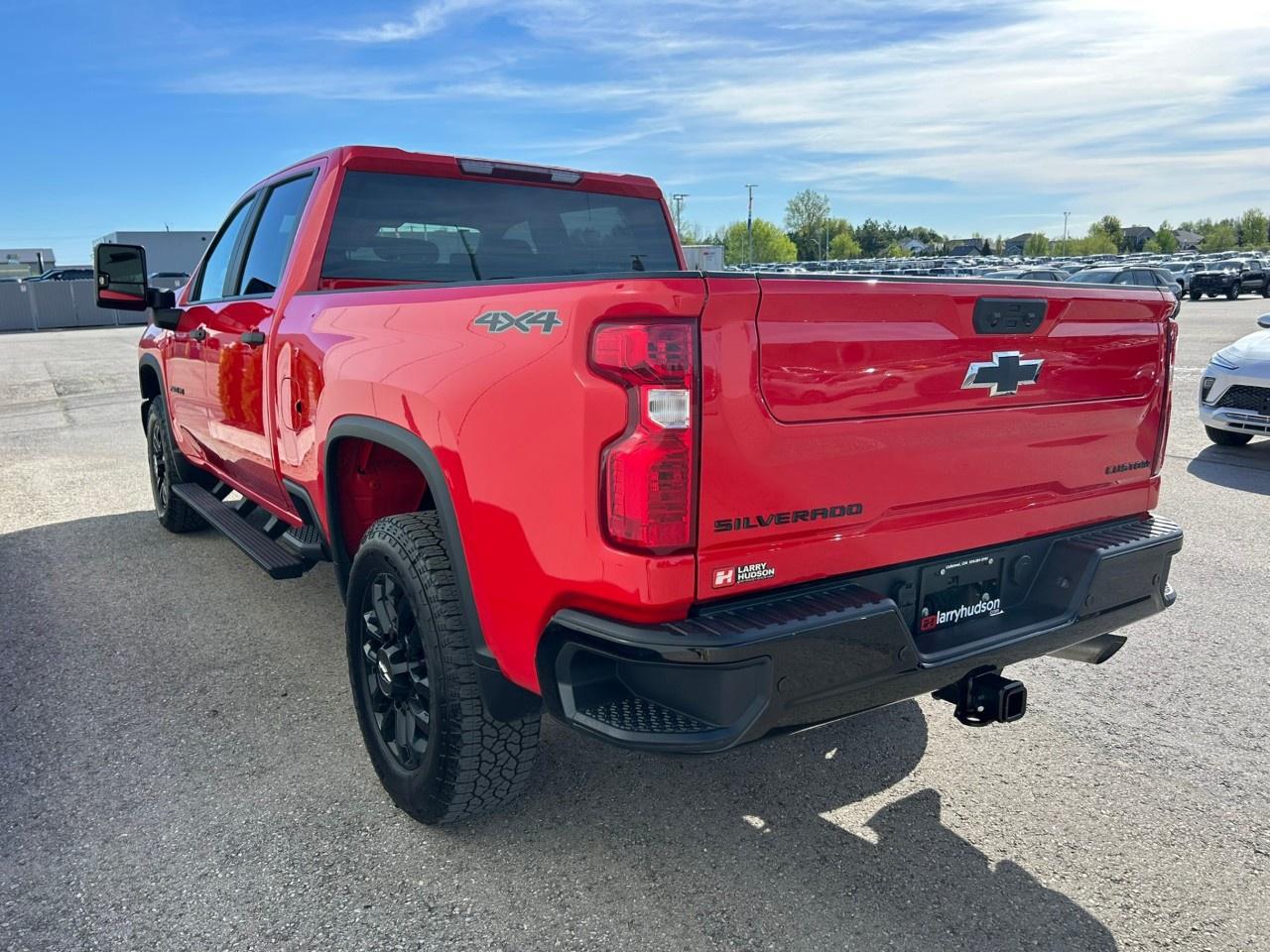 2026 Chevrolet Silverado 2500 HD 4WD Crew Cab Standard Box Custom Photo
