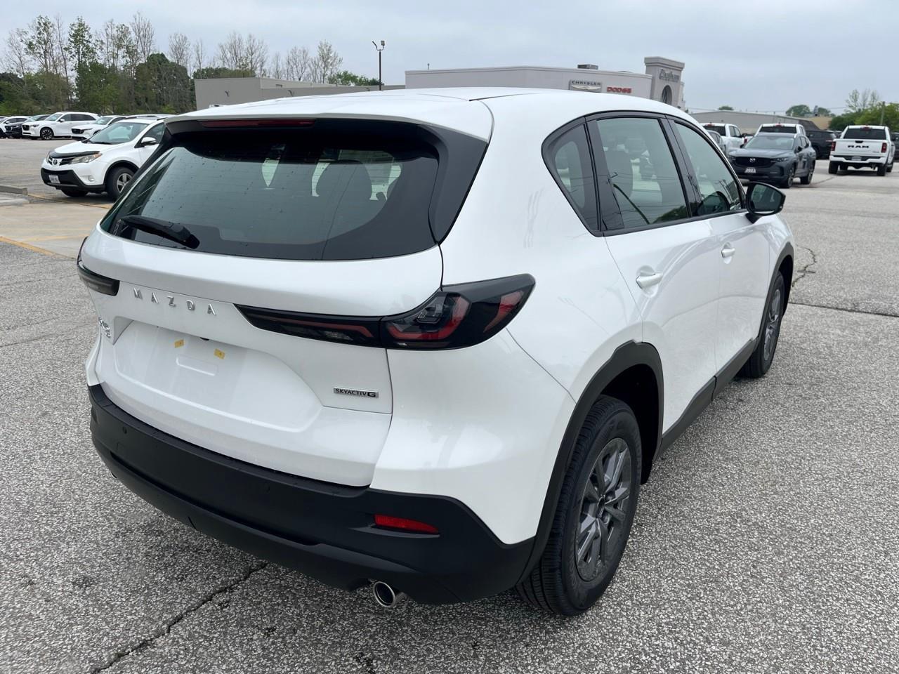 2026 Mazda CX-5 GX Photo4