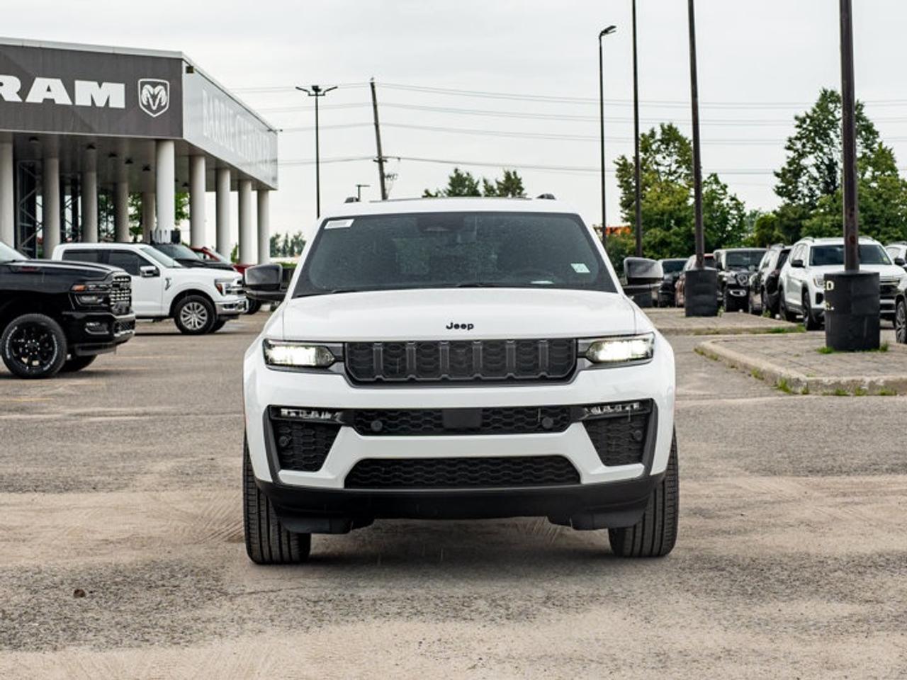 2026 Jeep Grand Cherokee Limited Photo