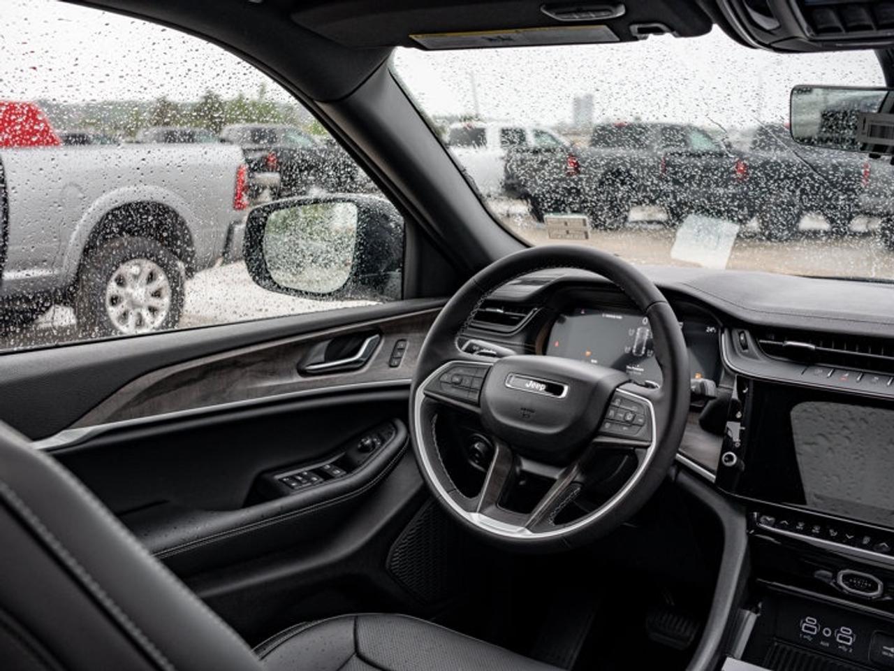 2026 Jeep Grand Cherokee Limited Photo
