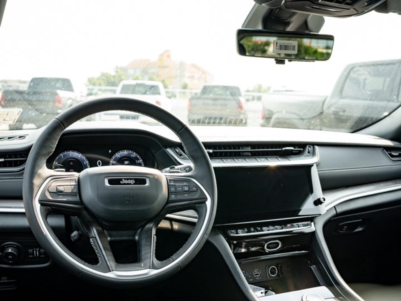 2026 Jeep Grand Cherokee Limited Photo