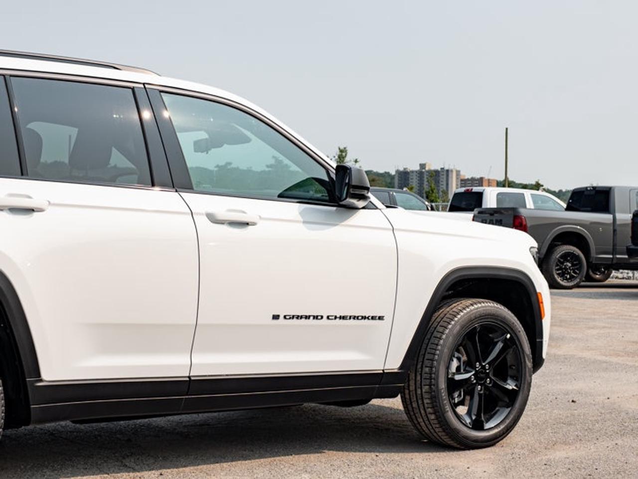 2026 Jeep Grand Cherokee Limited Photo