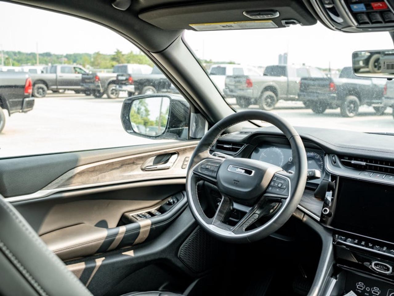 2026 Jeep Grand Cherokee Limited Photo