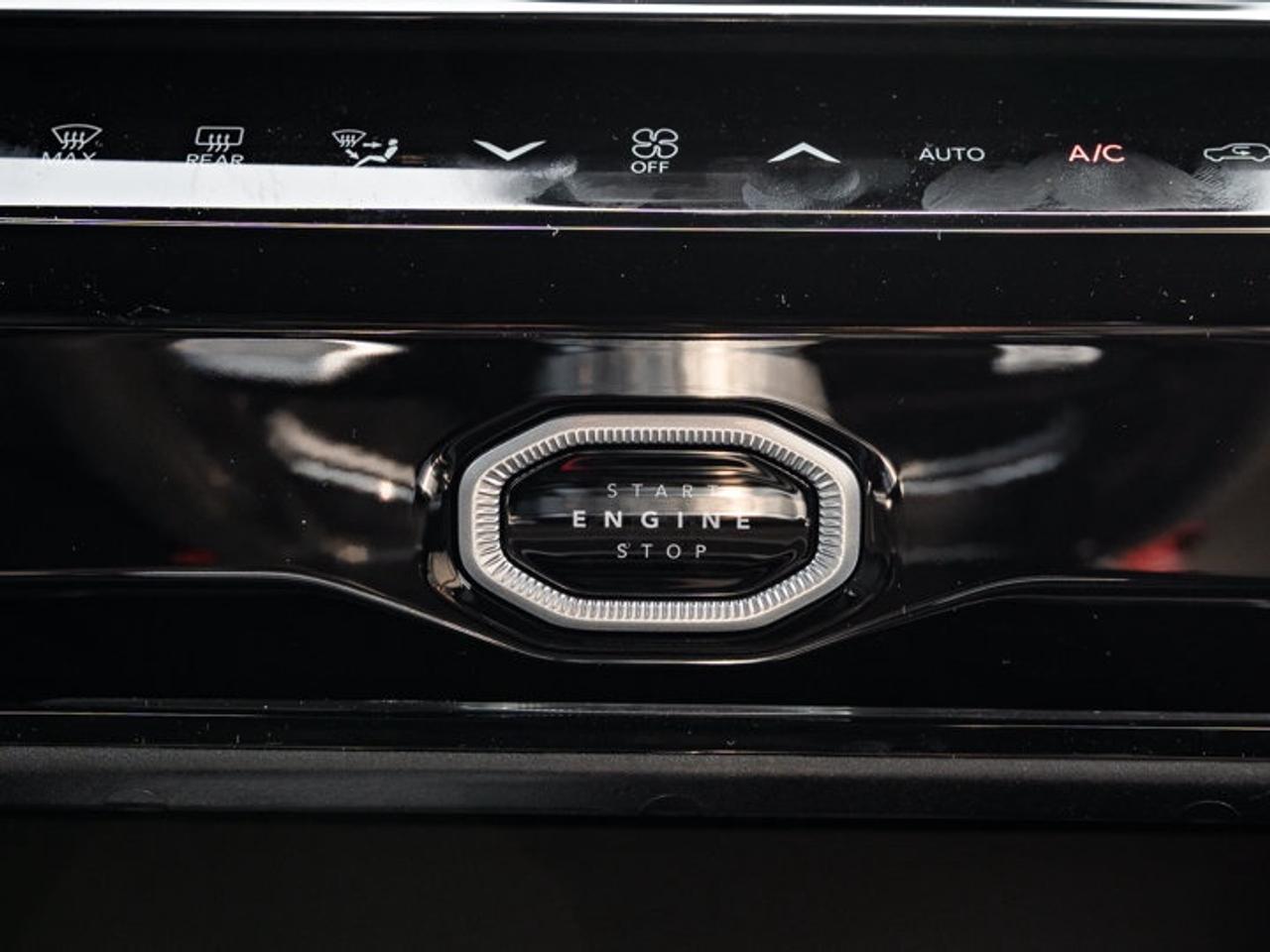2026 Jeep Grand Cherokee Limited Photo