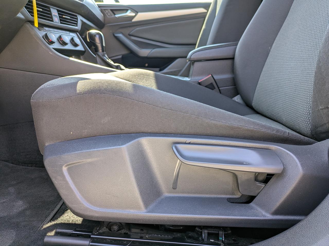 2019 Volkswagen Jetta Auto Photo