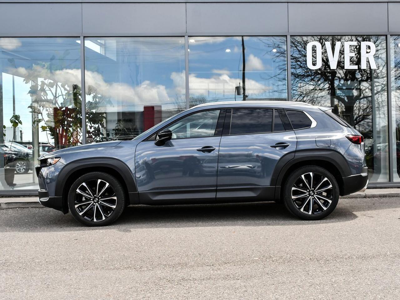 2023 Mazda CX-50  Photo4
