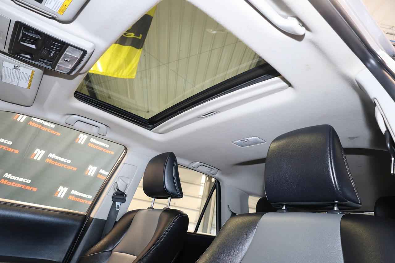 2018 Toyota 4Runner SR5 Premium - 7 SEATER|LEATHER|SUNROOF|CAMERA|NAVI Photo
