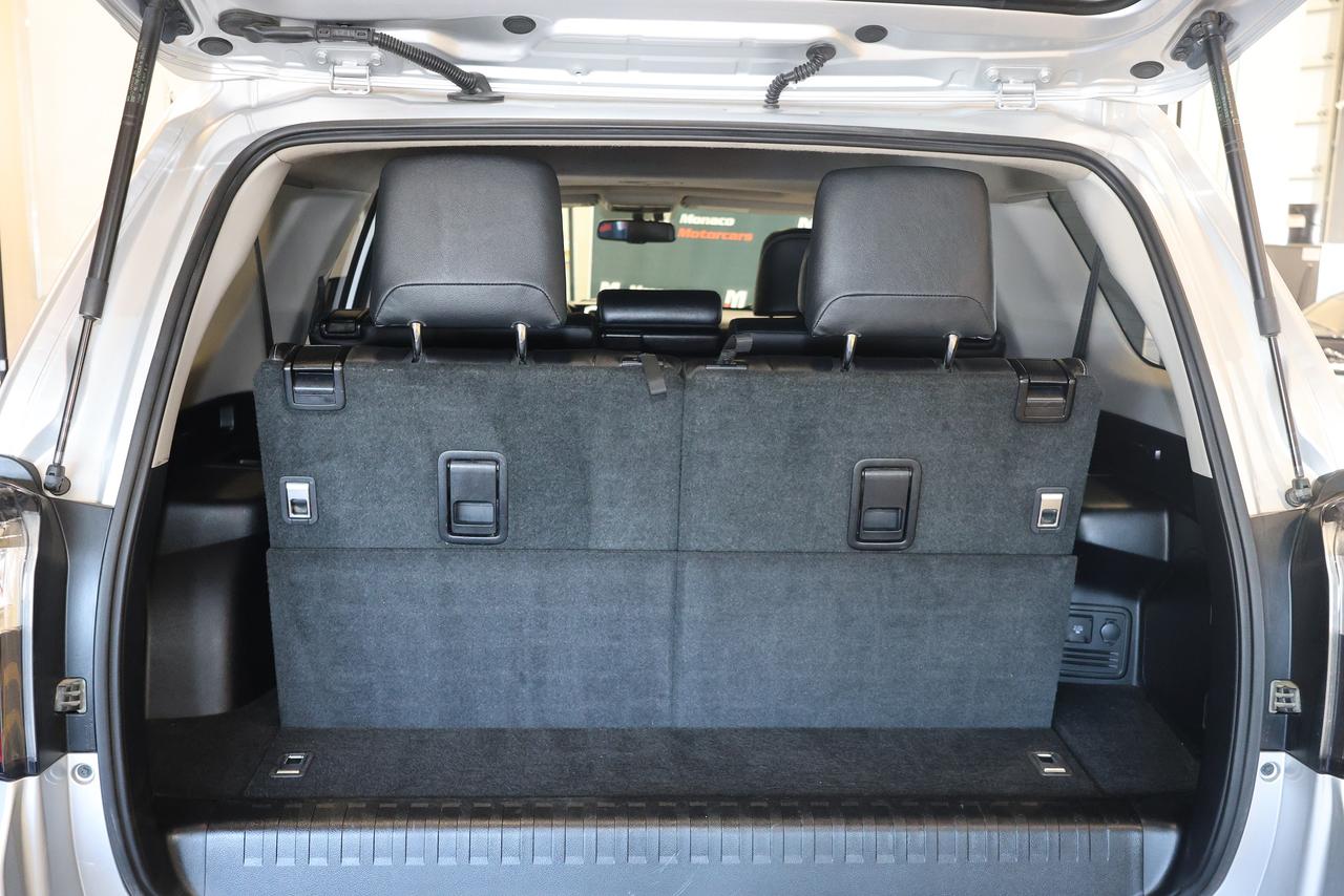 2018 Toyota 4Runner SR5 Premium - 7 SEATER|LEATHER|SUNROOF|CAMERA|NAVI Photo