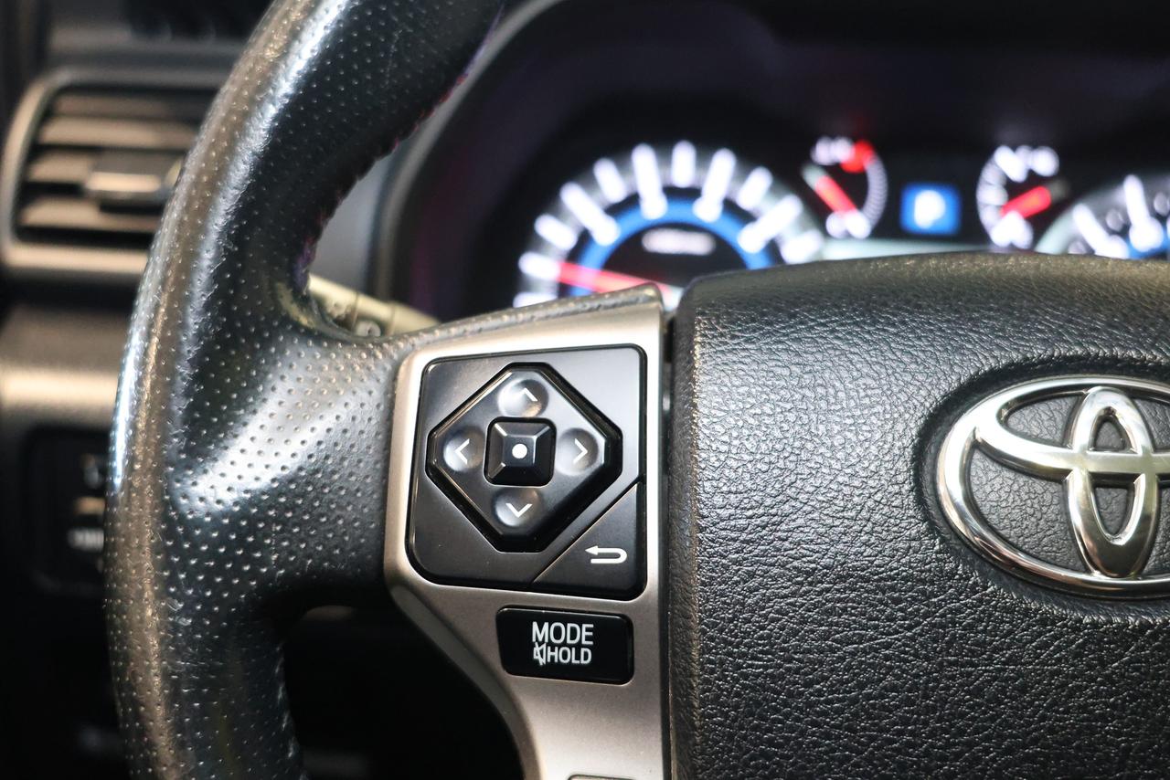 2018 Toyota 4Runner SR5 Premium - 7 SEATER|LEATHER|SUNROOF|CAMERA|NAVI Photo