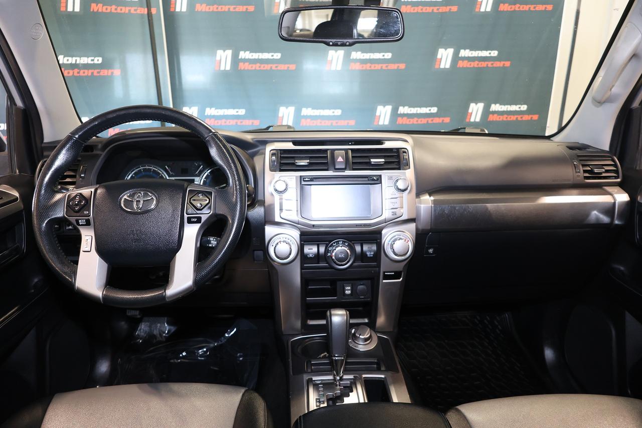 2018 Toyota 4Runner SR5 Premium - 7 SEATER|LEATHER|SUNROOF|CAMERA|NAVI Photo