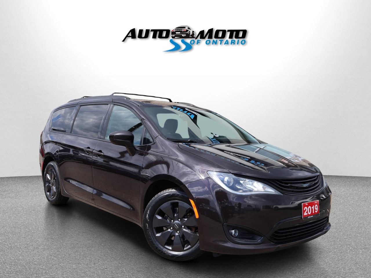 <p>*SAFETY INCLUDED*ACCIDENT FREE*SERVICE RECORDS*7 PASSENGERS<span>* </span><span>Very Clean Chrysler Pacifica S Hybrid With Automatic Transmission.</span><span> Black on </span><span>Black </span><span>Leather Interior, Fully Loaded with: Power Windows, Power Locks, and Power Heated Mirrors, AUX/USB, AC, Keyless Entry, Back Up Camera, Cruise Control, Dual Front Seats, Bluetooth, Big Size Touch Screen, Back Up Sensors, Push to Start, Roof Rack, Power Tail Gate, Heated Front Seat, Power Sliding Side Doors, Side Turning Signals, Push to Start, Lane Departure alert, Blind Spot Indicators, and ALL THE POWER OPTIONS!! </span></p><p><span>-------------------------------------------------</span><br><span>Financing options are available from 6.29% with $0 Down payment O.A.C.</span><br><span>-------------------------------------------------</span><br><span>SAFETY CERTIFICATION INCLUDED*** Vehicle comes with: Safety Certification, and Car Fax Report ALL INCLUDED!! At no extra cost to you!! Dont miss this opportunity to own a high-quality, pre-owned vehicle. </span><br><span>-------------------------------------------------</span><br><span>Additionally, our vehicles qualify for up to 4 years of extended warranty. Please speak to your sales representative for more information.</span><br><span>-------------------------------------------------</span><br><span>We are open Monday to Saturday from 10am - 6pm, Sundays Closed.</span><br><span>-------------------------------------------------</span><br><span>We also welcome trade-ins, with on-site buyers available to estimate your vehicle on the same day.</span><br><span>-------------------------------------------------</span><br><span>Visit us at 3219 Harvester Road, Burlington, L7N 3N8 or call us at Nine O Five-281-2255 for more information.</span><br><span>------------------------------------------------</span><br><span>Check our inventory at www automotoinc ca</span></p>