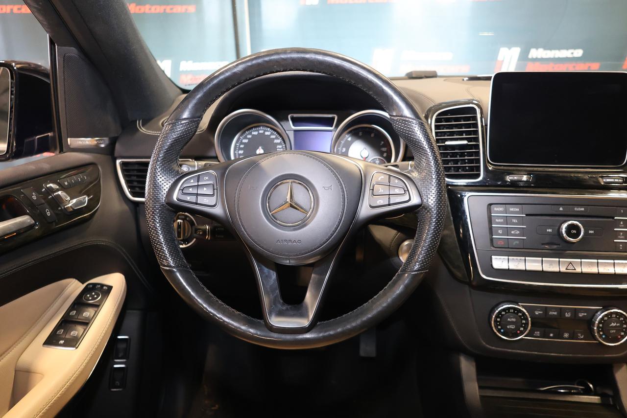 2018 Mercedes-Benz GLS GLS550 4MATIC - AMG PKG|MASSAGE|PANO|NAVI|CAMERA Photo