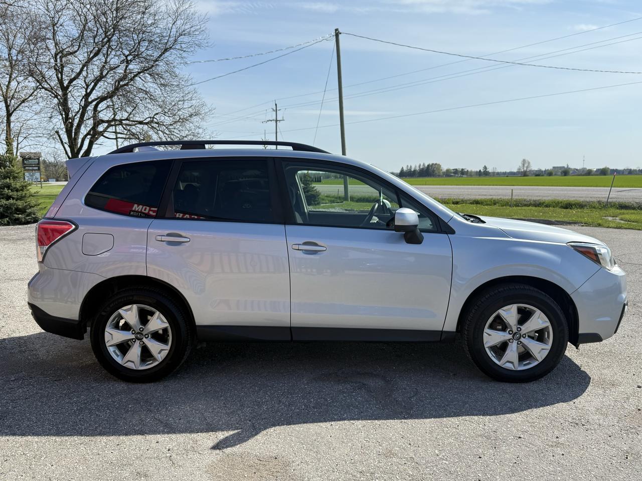 2017 Subaru Forester iConvenience | AWD | Backup Camera | Heated Seats Photo