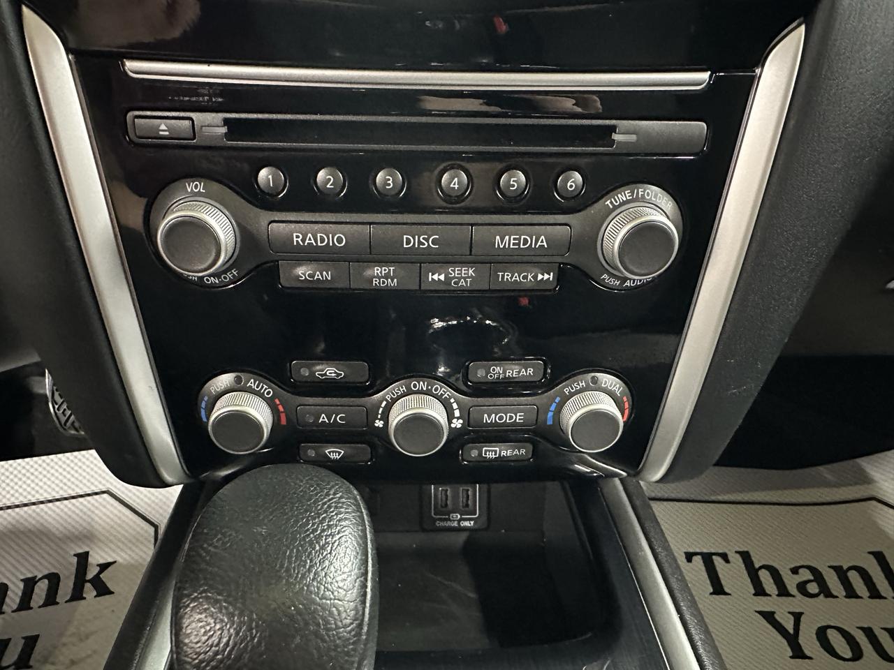 2018 Nissan Pathfinder SV Tech Photo19