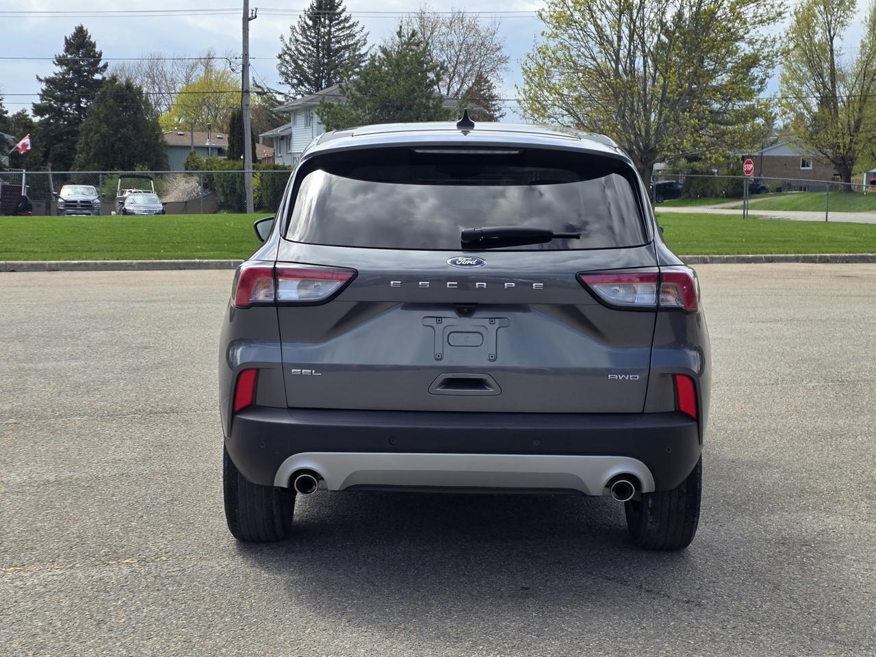 2022 Ford Escape SEL AWD Photo