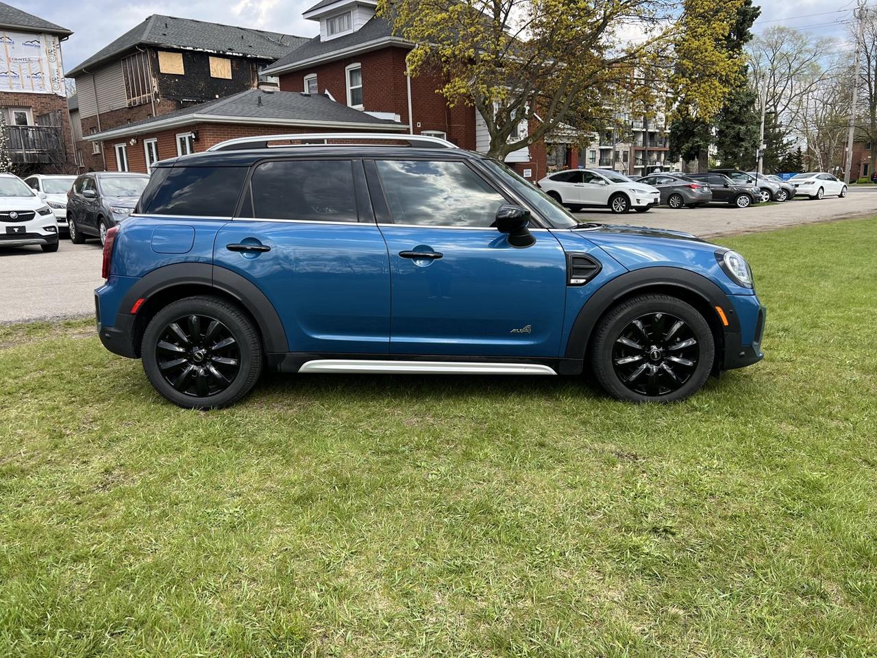 2022 MINI Cooper Countryman ALL4 Photo