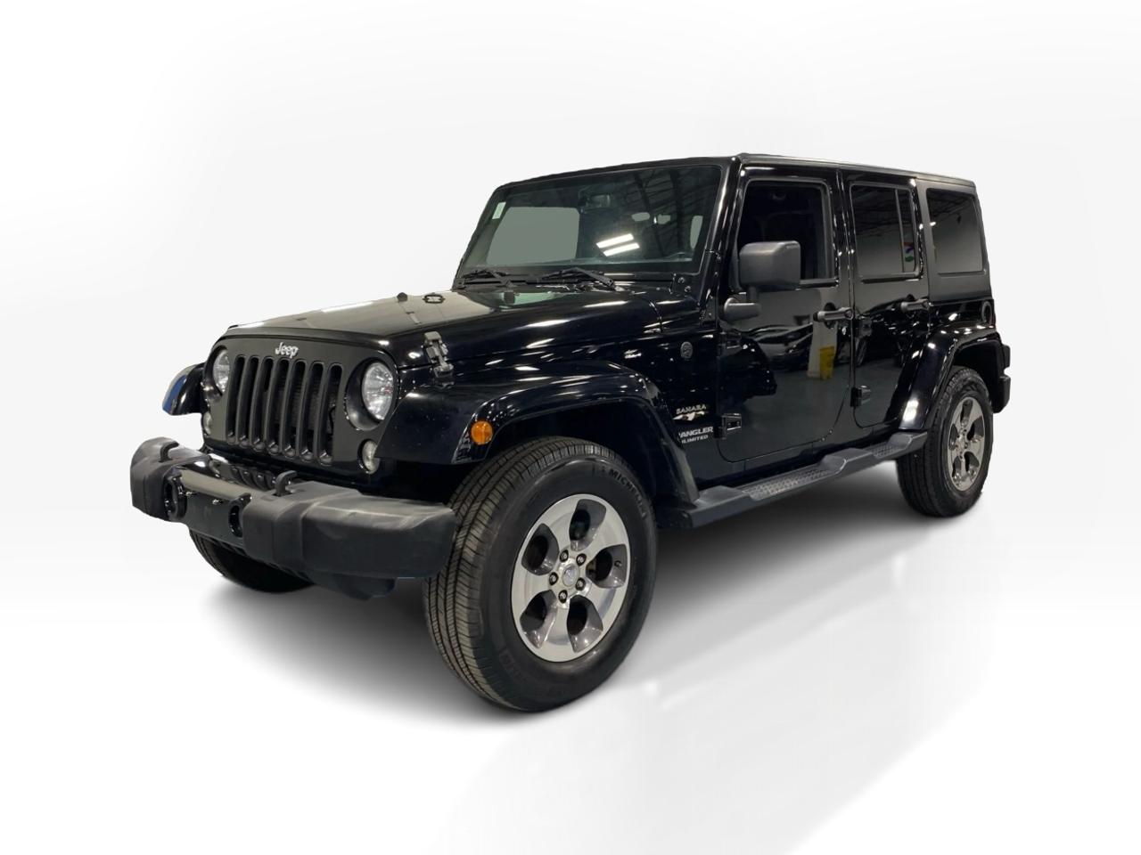 2017 Jeep Wrangler 4WD 4dr Sahara- Clean Carfax - Photo #1