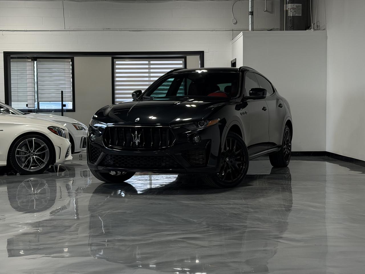 2022 Maserati Levante GT NAVI|BACKUP|RED INT Photo0