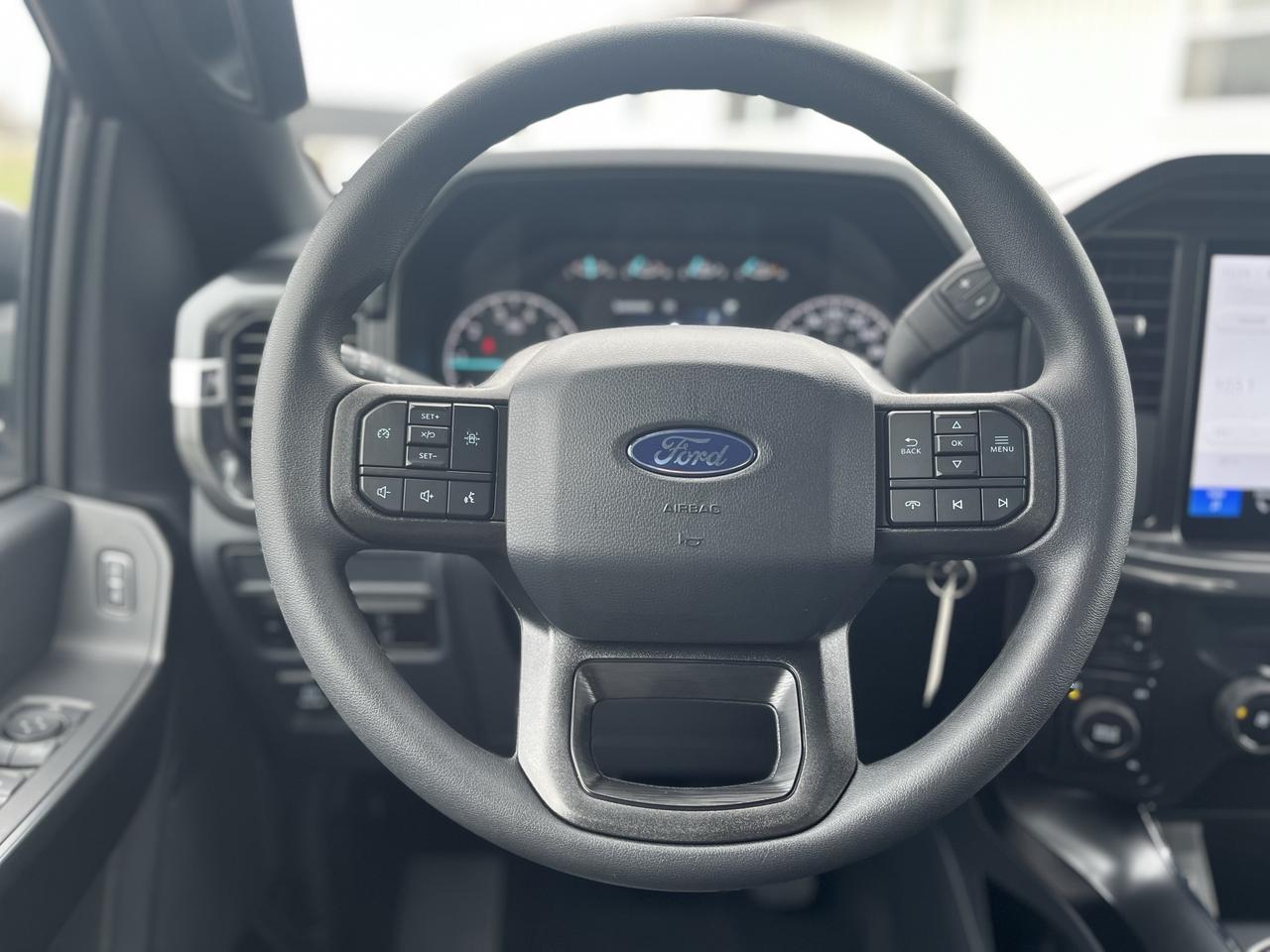2026 Ford F-150 STX 4WD SUPERCAB 6.5' BOX Photo1