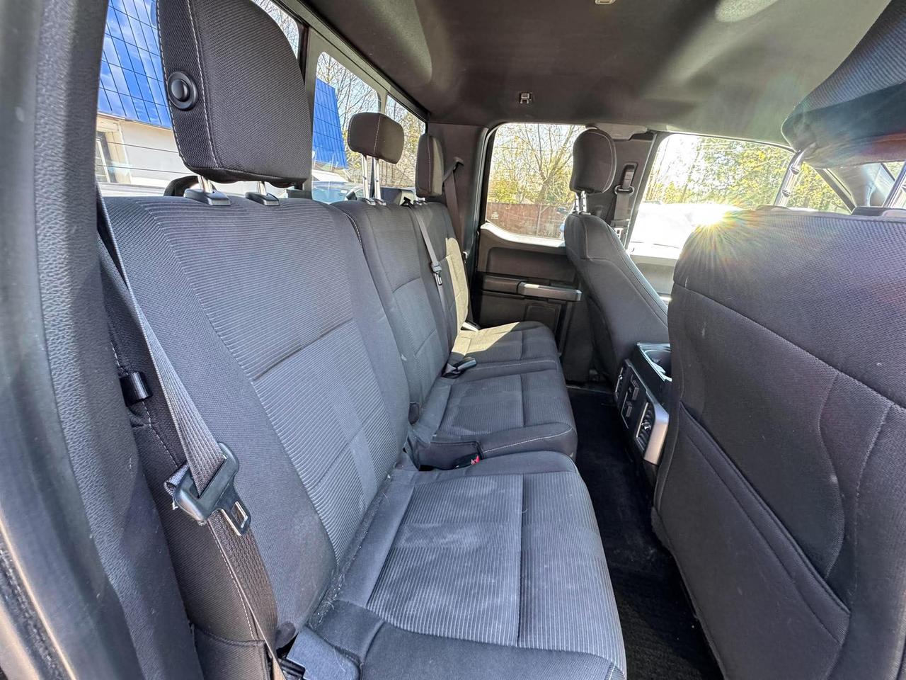 2015 Ford F-150 XLT Photo
