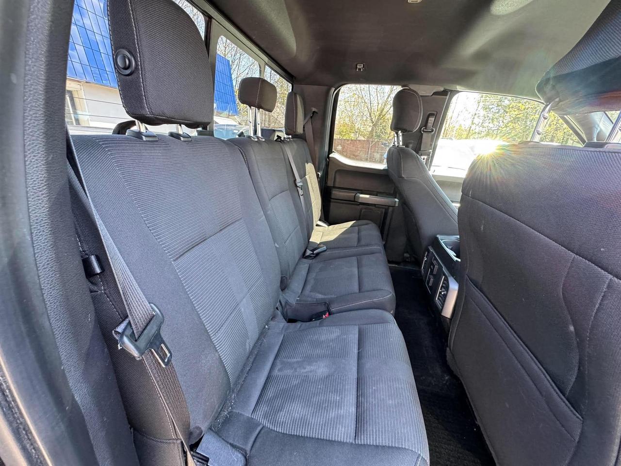 2015 Ford F-150 XLT Photo