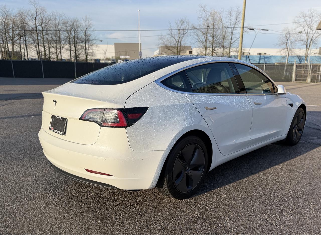 2020 Tesla Model 3 Standard Plus RWD Photo4