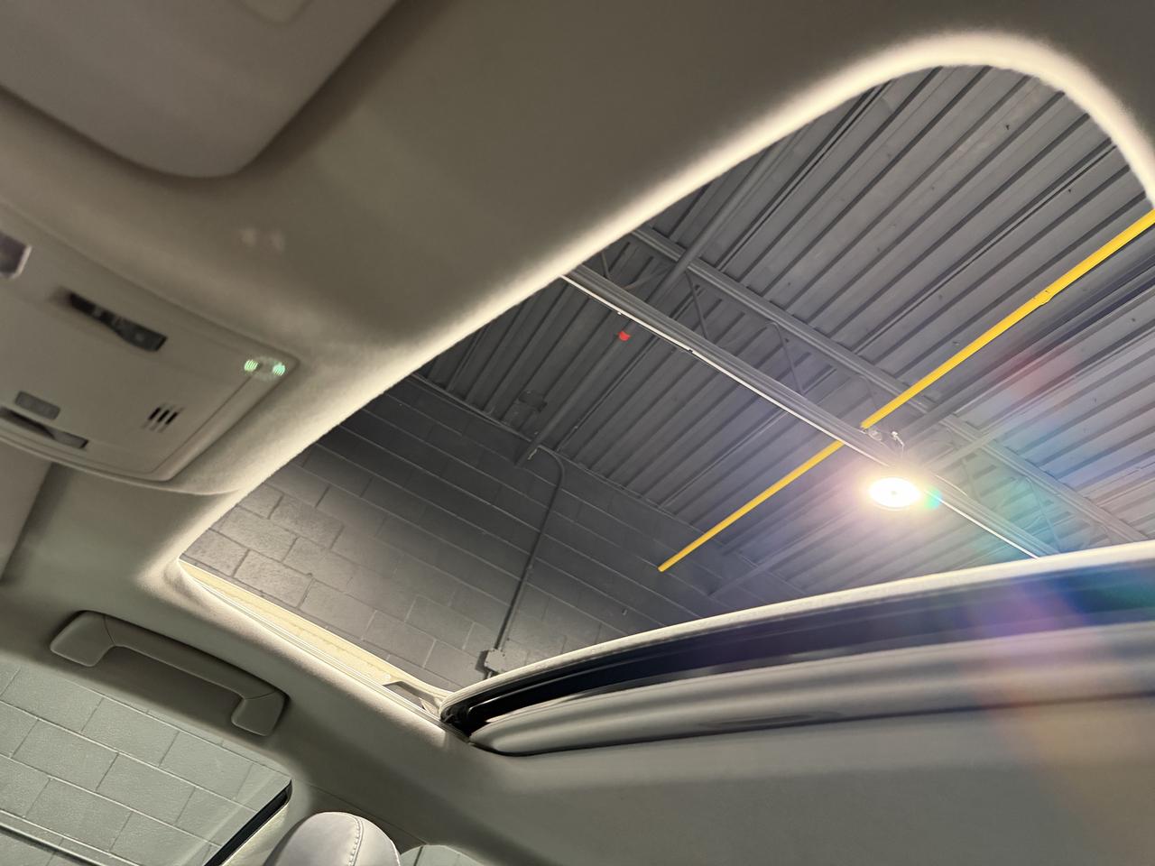 2016 Lexus ES 350 LUXURY FWD - Photo #22