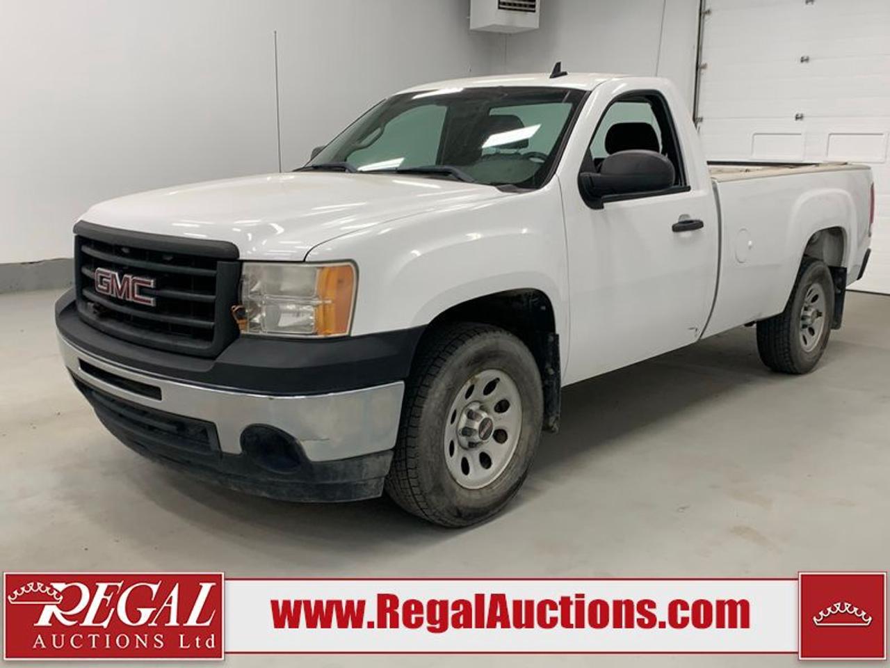 OFFERS WILL NOT BE ACCEPTED BY EMAIL OR PHONE - THIS VEHICLE WILL GO ON TIMED ONLINE AUCTION on Tuesday May 12.<br><br/>VEHICLE DESCRIPTION <br/>Stock #: 33929 <br/>Lot #: 719 <br/>Reserve Price: $8,500 <br/>CarProof Report: Available at www.RegalAuctions.com <br/><br/>IMPORTANT DECLARATION <br/>Active Status: This vehicles title is listed as Active Status. <br/> Live Online Bidding: This vehicle will be available for bidding over the internet, visit www.RegalAuctions.com to register. <br/> <br/>The simple solution to selling your car or truck. Bring your clean vehicle in with your Drivers License and current Registration and well put it on the auction block at our next sale.<br/><br/>www.RegalAuctions.com