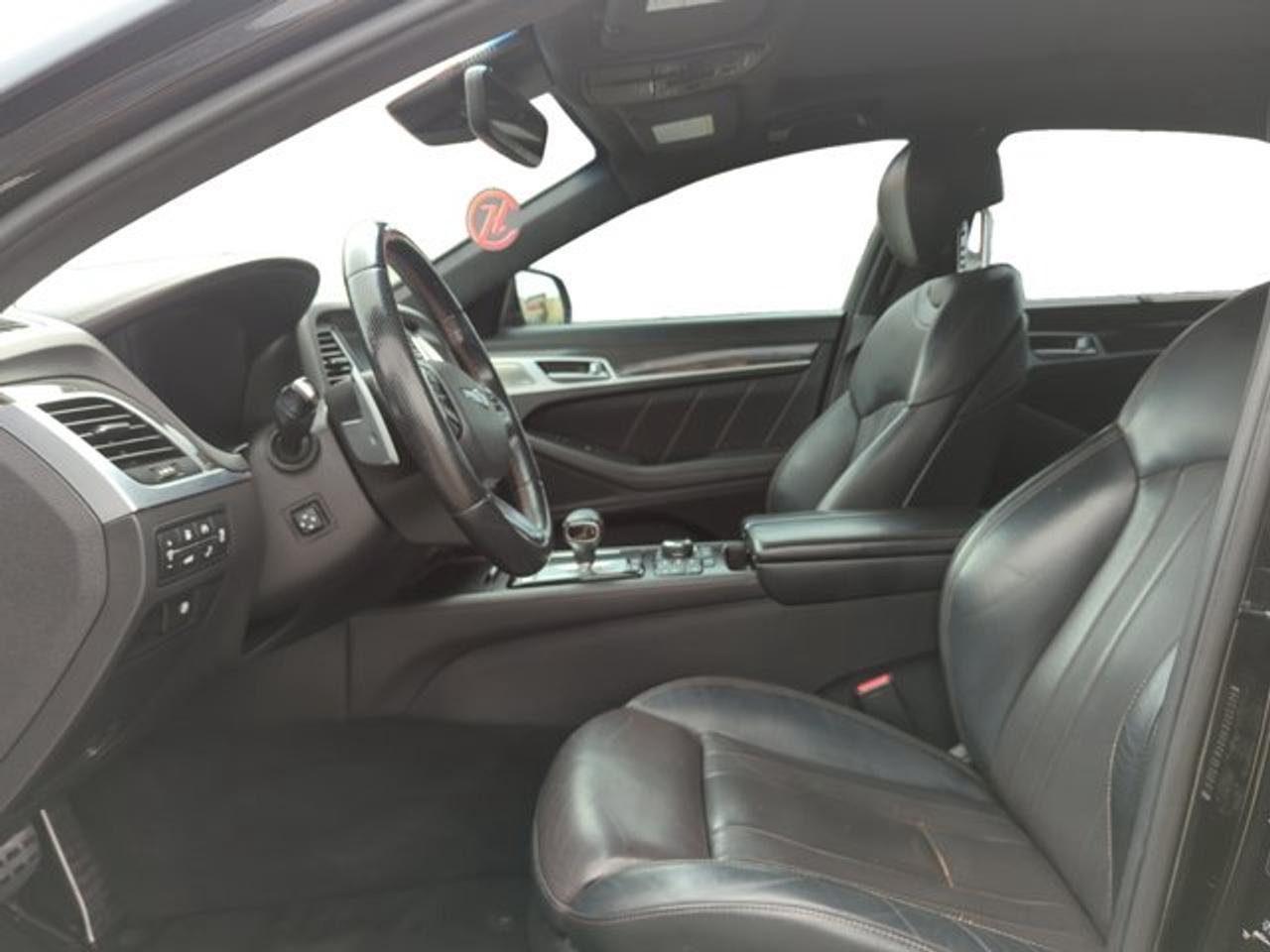 2018 Genesis G80 3.3T Sport Photo