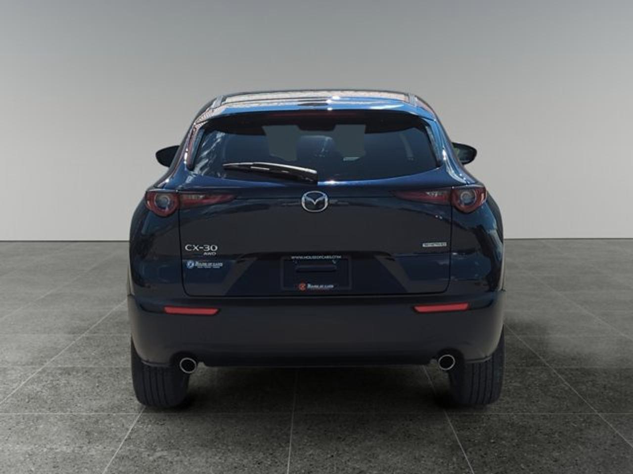 2024 Mazda CX-30 GSL - Photo #4
