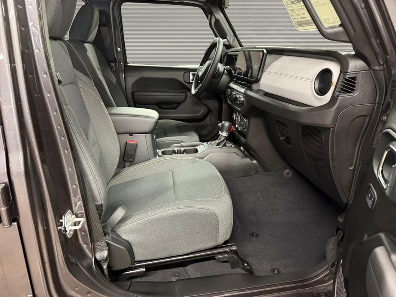 2025 Jeep Wrangler Sport 4 Door 4x4 Photo
