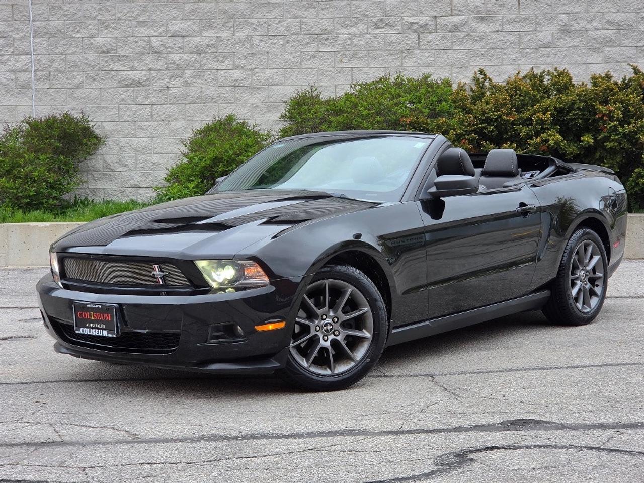2012 Ford Mustang CLUB OF AMERICA CONVERTIBLE PREMIUM Photo