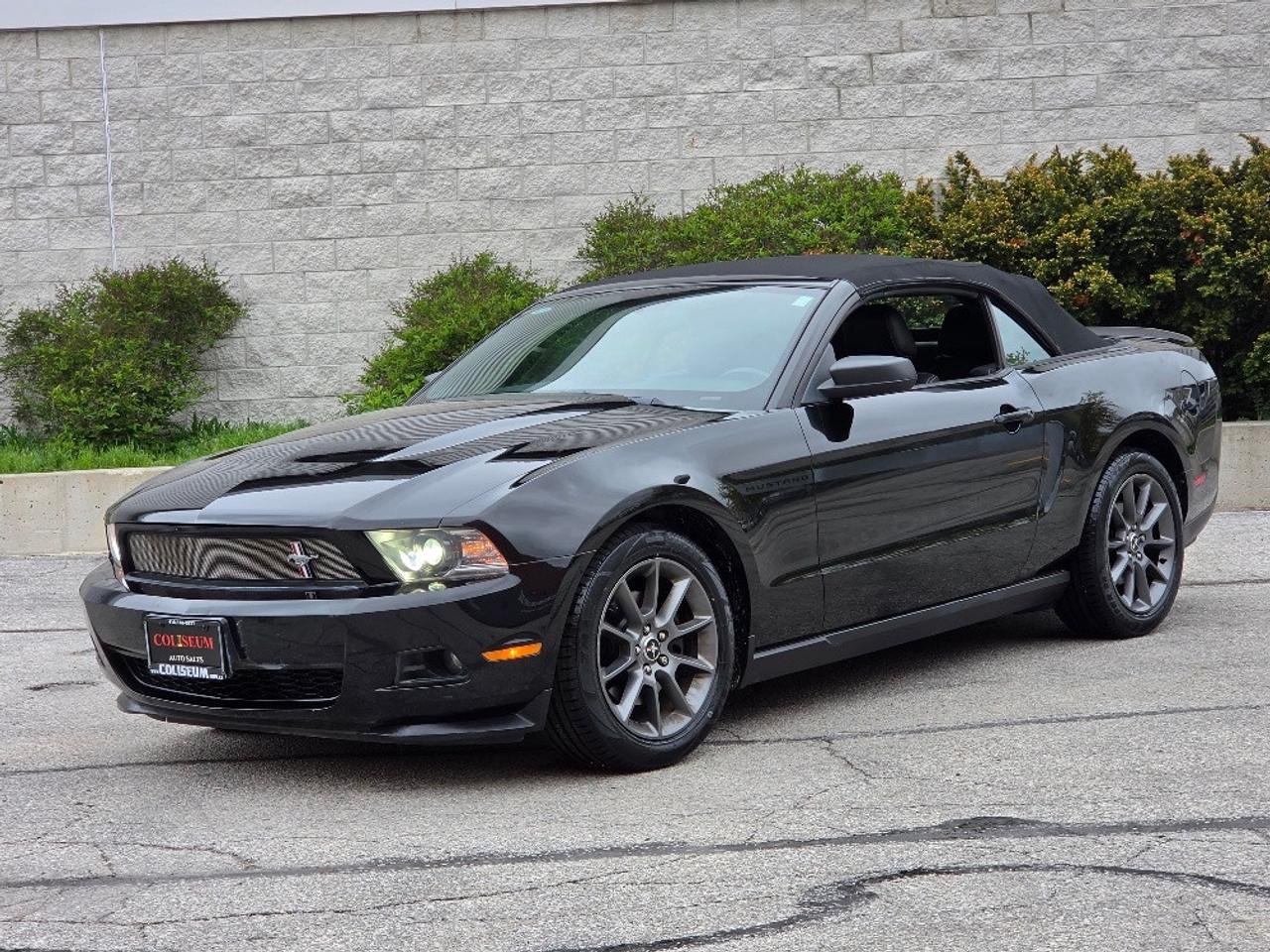 2012 Ford Mustang CLUB OF AMERICA CONVERTIBLE PREMIUM Photo