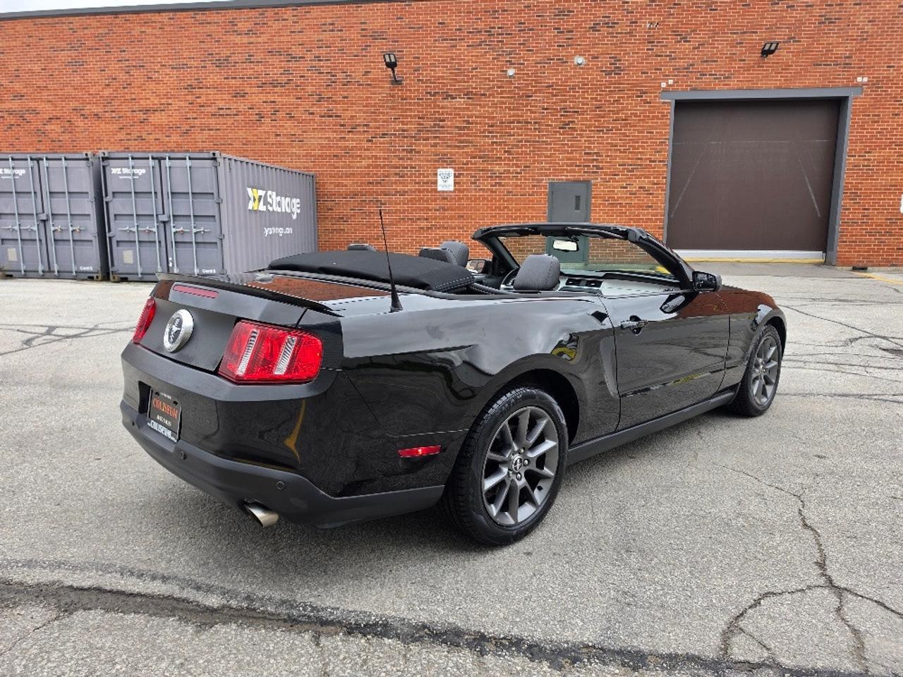 2012 Ford Mustang CLUB OF AMERICA CONVERTIBLE PREMIUM Photo