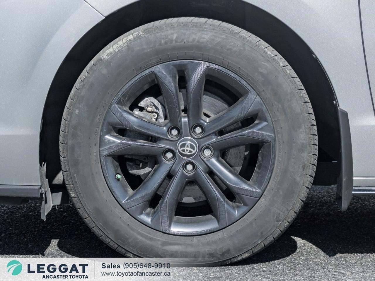 2024 Toyota Sienna XSE 7-Passenger AWD Photo