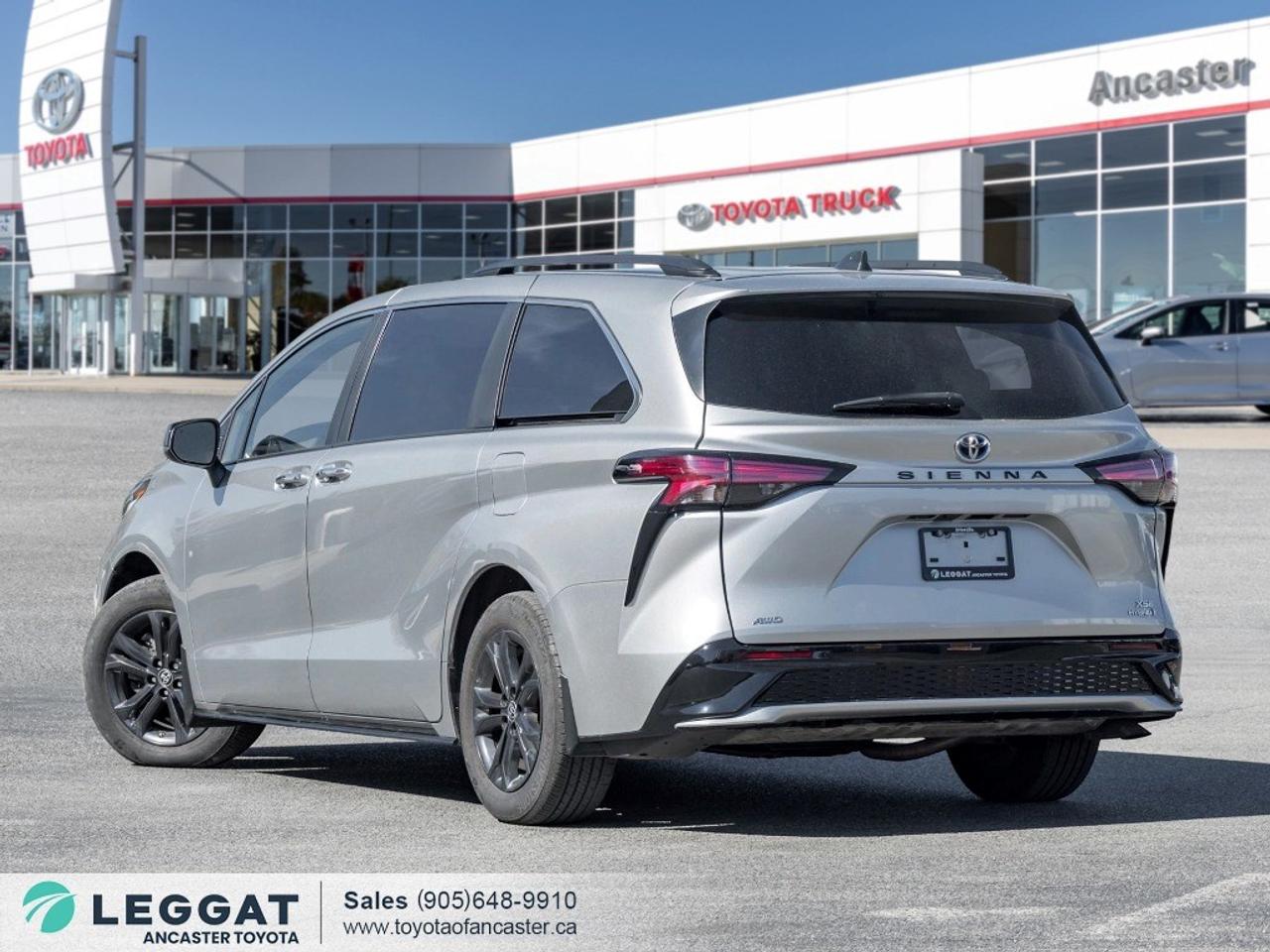 2024 Toyota Sienna XSE 7-Passenger AWD Photo4
