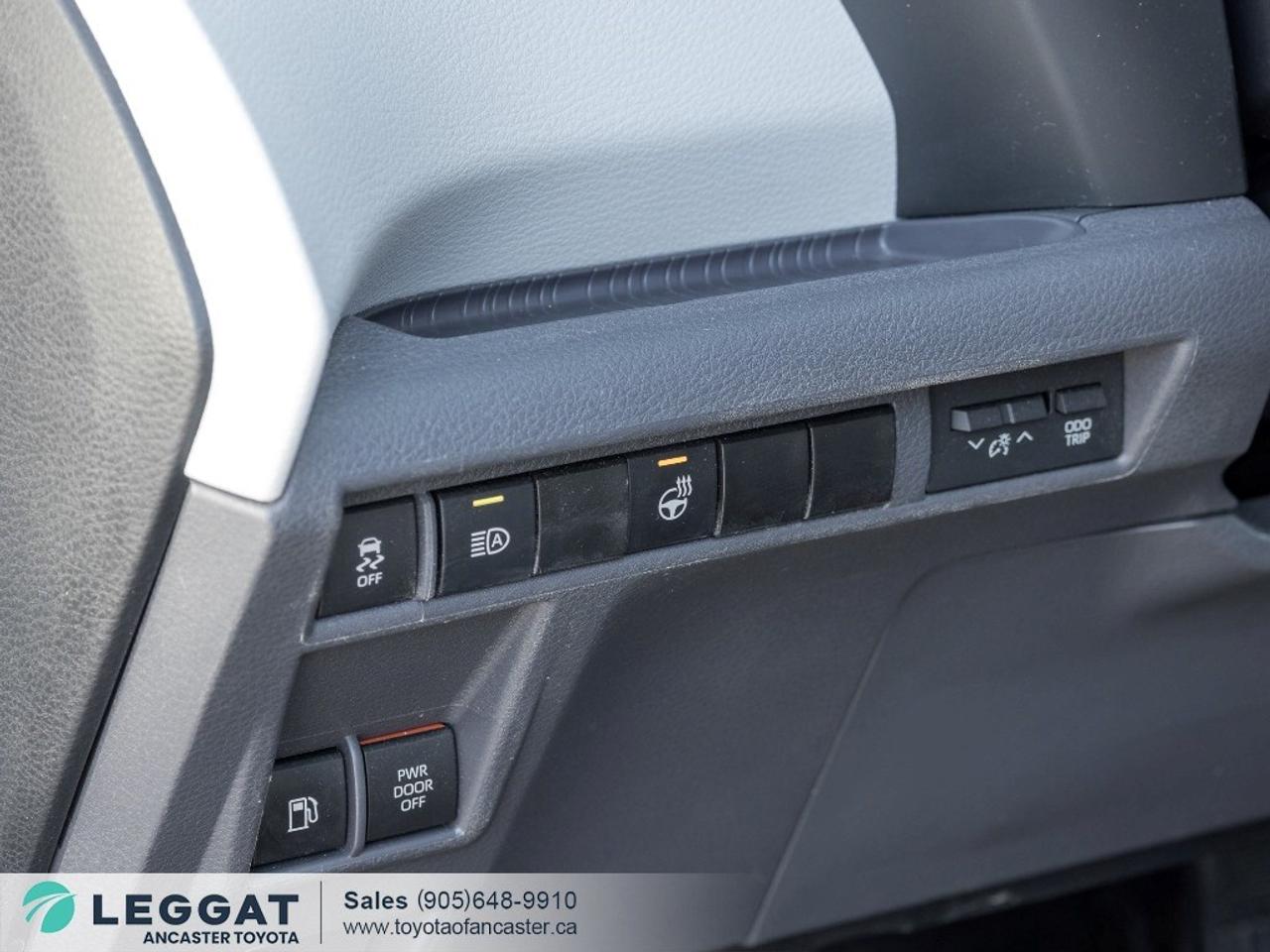 2024 Toyota Sienna XSE 7-Passenger AWD Photo