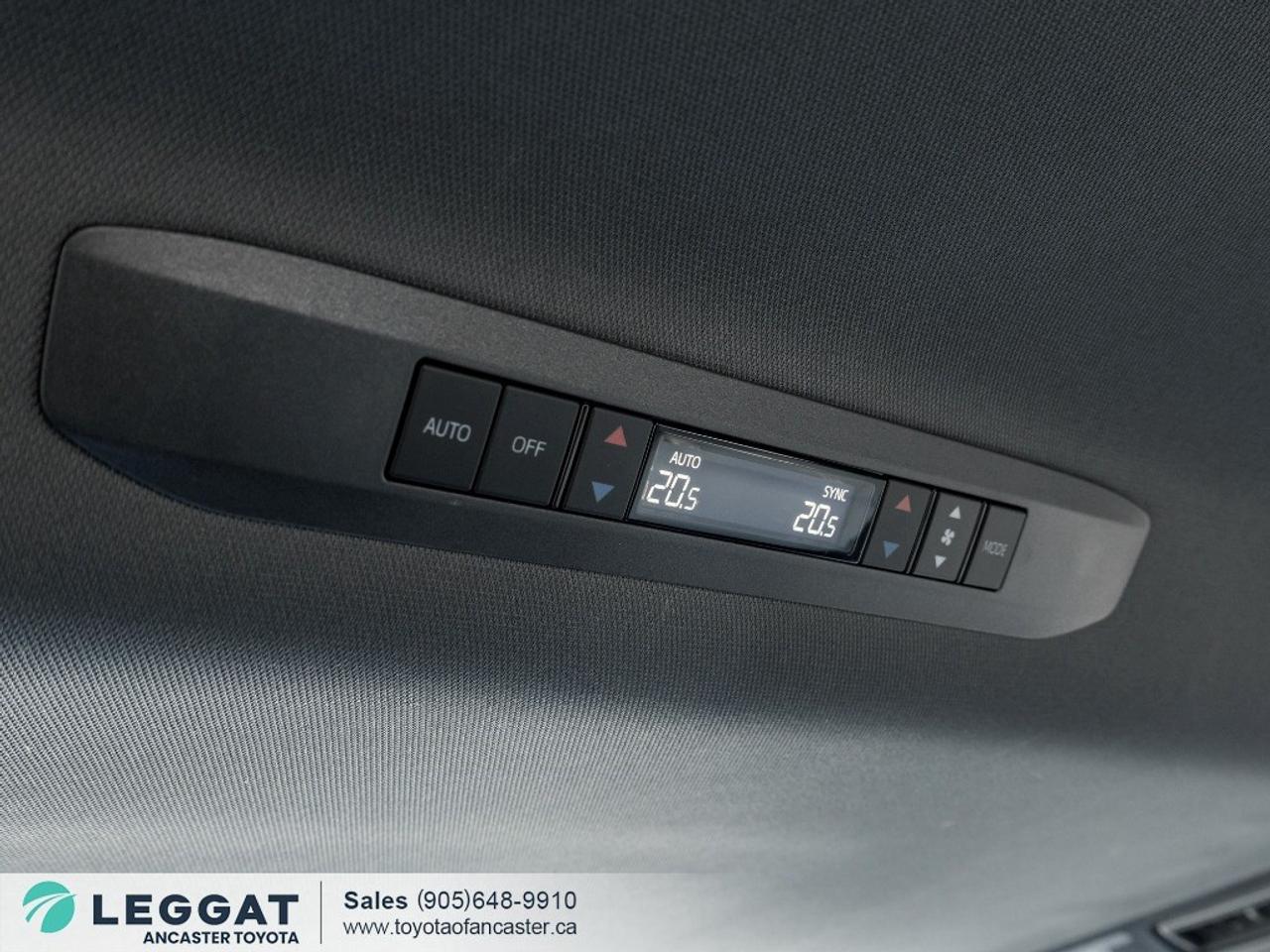 2024 Toyota Sienna XSE 7-Passenger AWD Photo